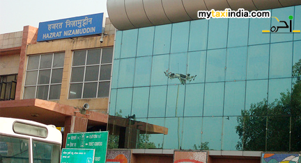 nizamuddin railway station